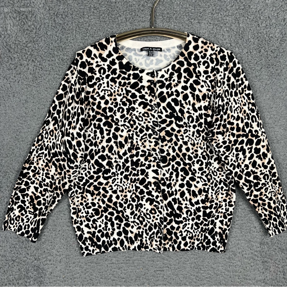 Cable & Gauge 3/4 Sleeve Cardigan Sweater Women's XL White Black Leopard Pattern